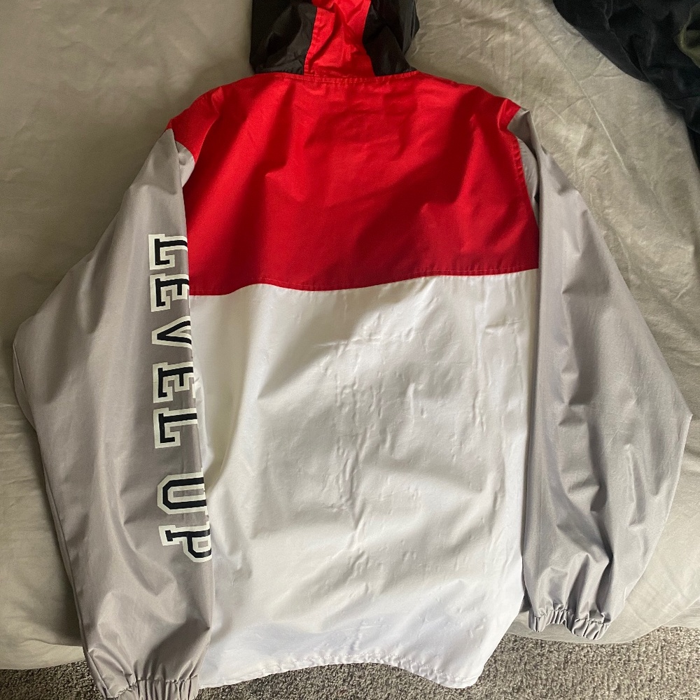 Windbreaker hoodie